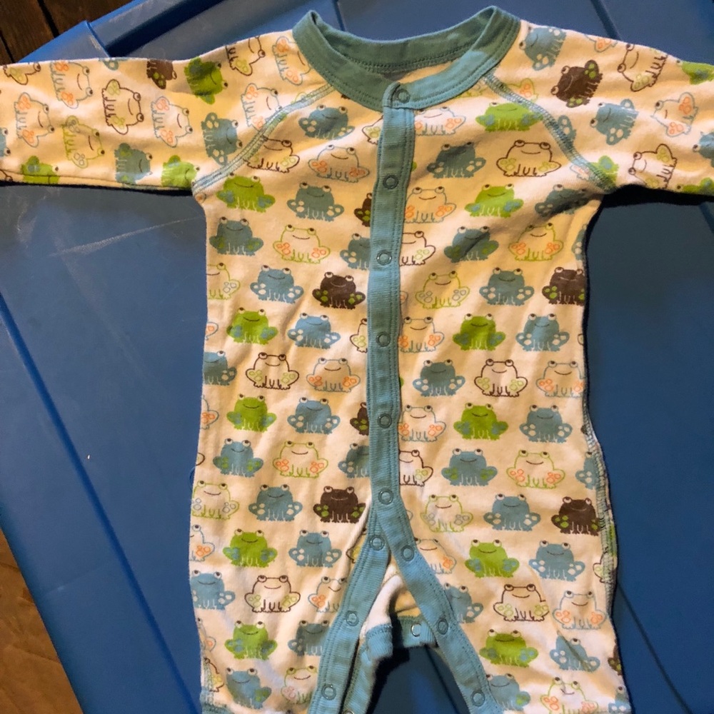 5 outfits!!! LOT of boys 3 mos